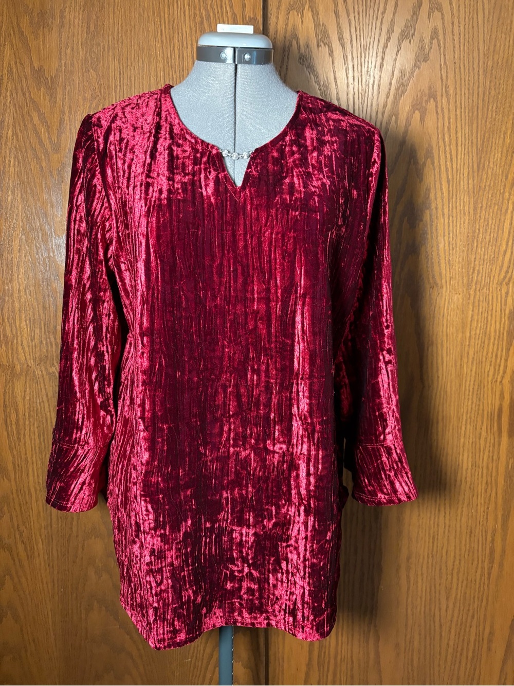 Alfred Dunner Velvet Tunic Top - Burgundy Medium
